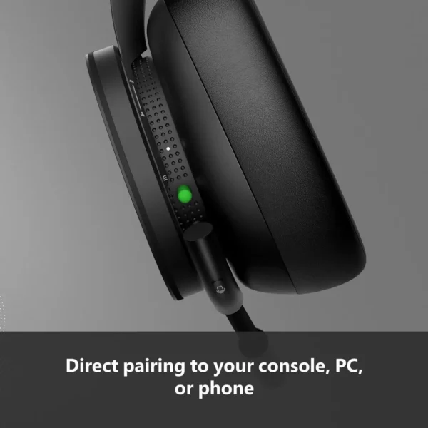 Retail box of Xbox Wireless Headset for Xbox Series X with packaging displayed